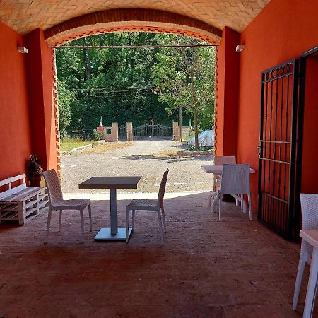 Pozza Agriturismo Azienda Agricola Ferrari M.Rita מראה חיצוני תמונה
