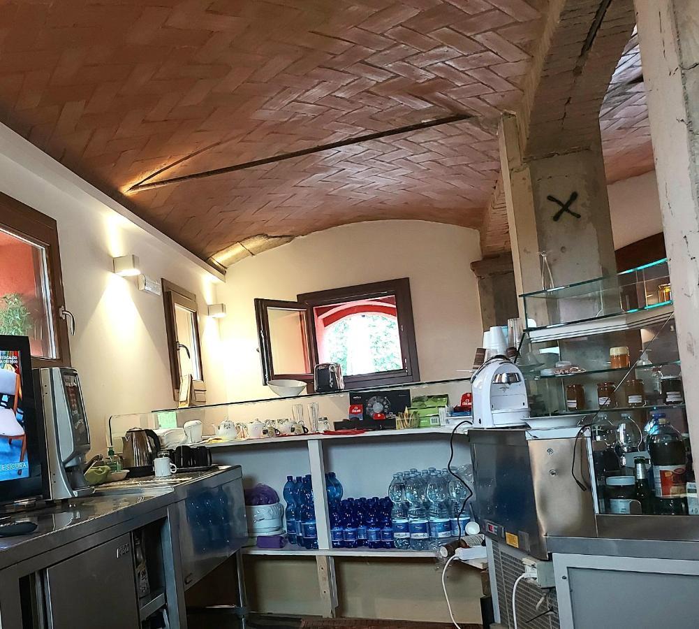 Pozza Agriturismo Azienda Agricola Ferrari M.Rita מראה חיצוני תמונה